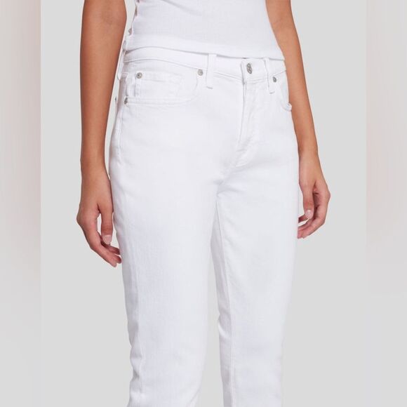 7 FOR ALL MANKIND Broken Twill Josefina Boyfriend Jeans in White - Picture 15 of 16